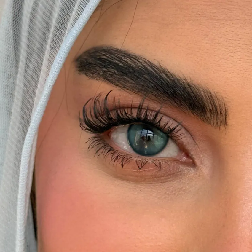 لنز رنگی پنج بعدی سبز آبی عسلی سایه روشن آرکتیک بلو آماندا